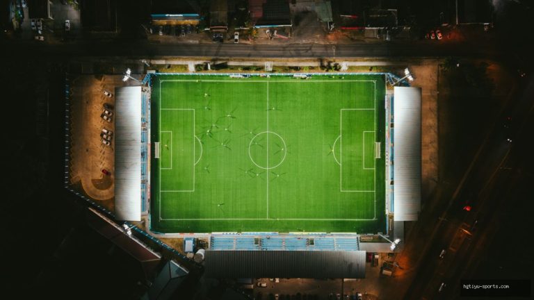 世界杯八强战西班牙2-1比利时，黄牌频现局势胶着